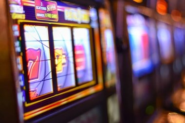 Fortune Rabbit five-reel slot interface showing symbols and stake slider on kangtoto1